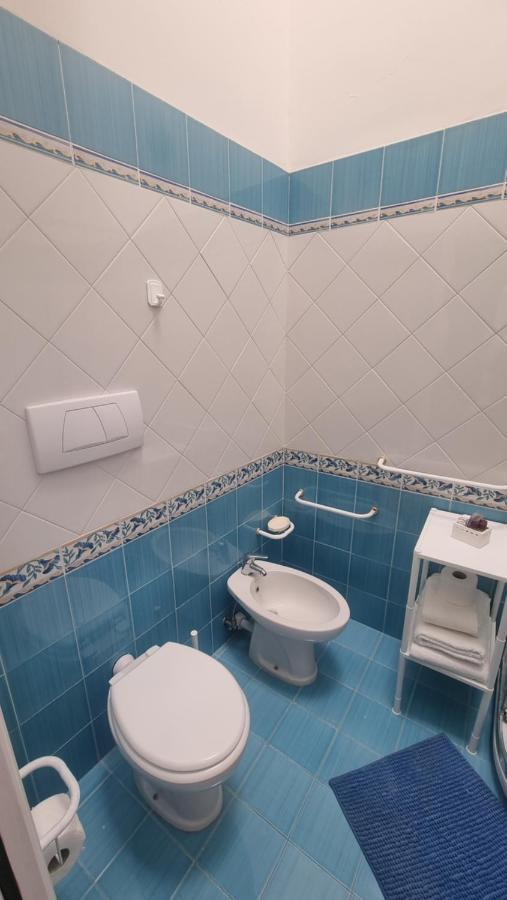 Appartamenti Su Piazza Matteotti Forio di Ischia Esterno foto