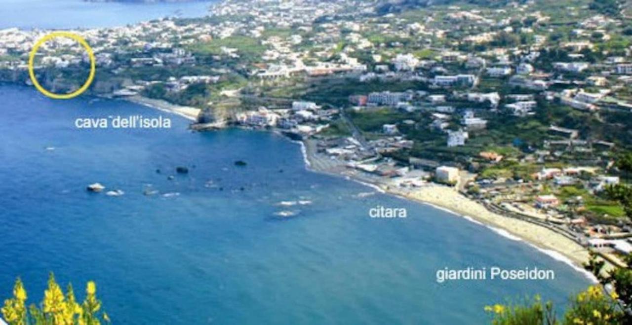 Appartamenti Su Piazza Matteotti Forio di Ischia Esterno foto